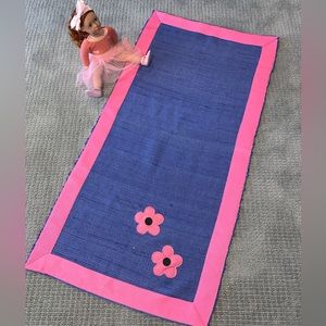 Girls woven bedroom rug. Perfect condition like brand new!